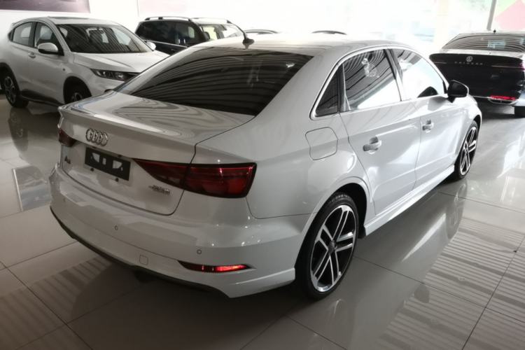 Used Audi A3 2019 Limousine 35 TFSI Sporty Version China VI Rear Right 45 Deg