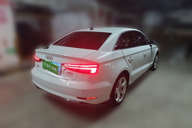 Used Audi A3 2019 Limousine 35 TFSI Ambition China VI Rear Right 45 Deg