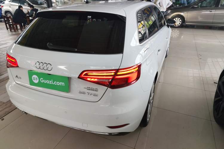 Used Audi A3 2019 Sportback 35 TFSI Ambition China VI Rear Right 45 Deg