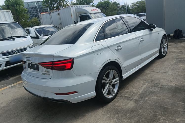 Used Audi A3 2019 Limousine 35 TFSI Fashion Edition China VI Emission Standard Rear Right 45 Deg