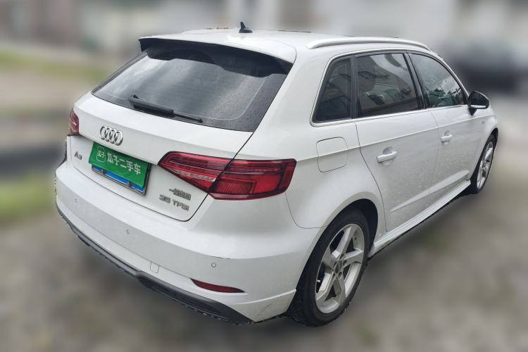 Used Audi A3 2019 Sportback 35 TFSI Fashion Edition China VI Emission Standard Rear Right 45 Deg