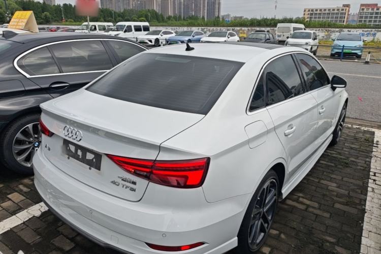 Used Audi A3 2019 Limousine 40 TFSI Sporty Version China VI Rear Right 45 Deg