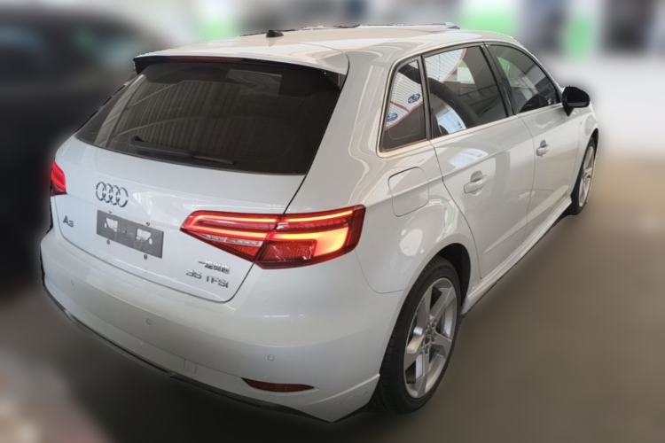 Used Audi A3 2019 Sportback 35 TFSI Fashion Edition China VI Emission Standard Rear Right 45 Deg
