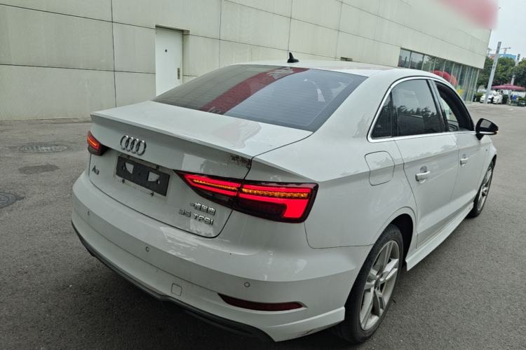 Used Audi A3 2019 Limousine 35 TFSI Fashion Edition China V standard Rear Right 45 Deg