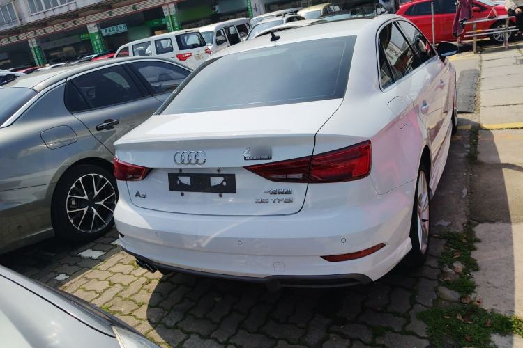Used Audi A3 2019 Limousine 35 TFSI Fashion Edition China V standard Rear