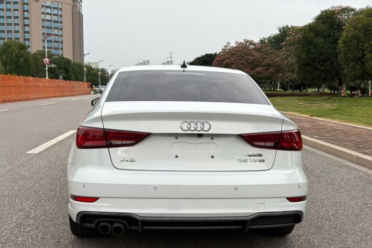 Used Audi A3 2019 Limousine 35 TFSI Fashion Edition China V standard Rear