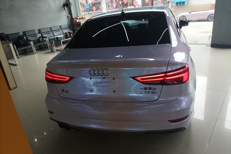 Used Audi A3 2019 Limousine 35 TFSI Fashion Edition China V standard Rear