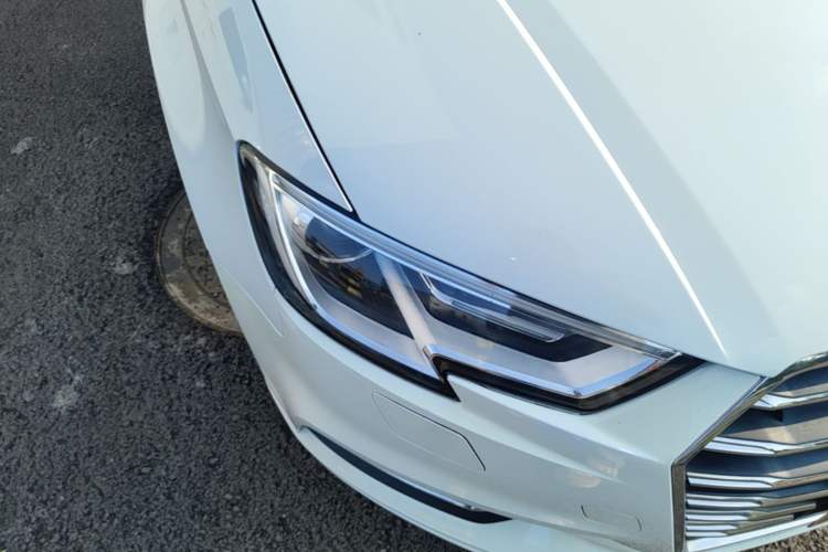 Used Audi A3 2019 Limousine 35 TFSI Ambition China VI Right Front Headlight