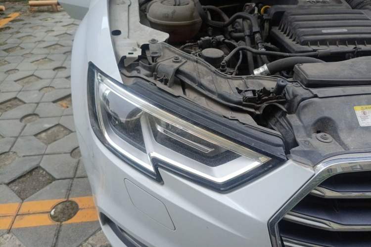 Used Audi A3 2019 Limousine 35 TFSI Ambition China VI Right Front Headlight