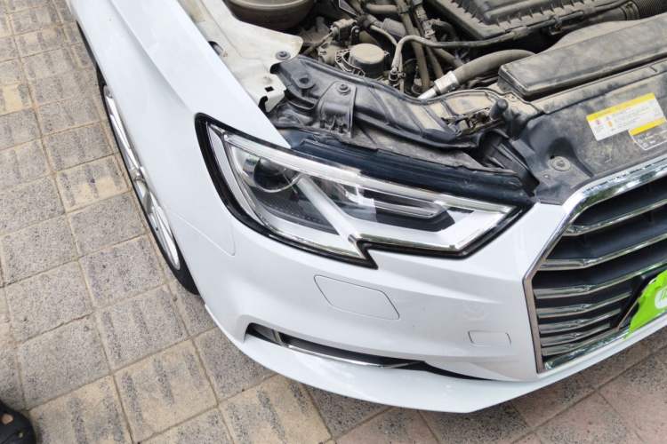 Used Audi A3 2019 Sportback 35 TFSI Ambition China VI Right Front Headlight