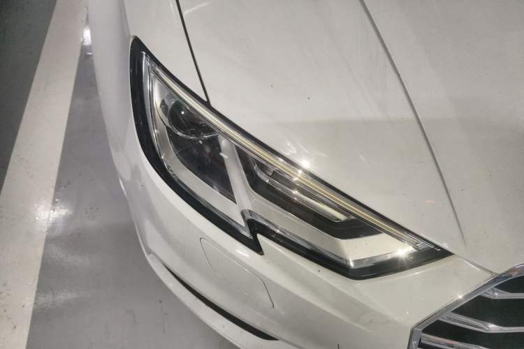 Used Audi A3 2019 Limousine 35 TFSI Ambition China VI Right Front Headlight
