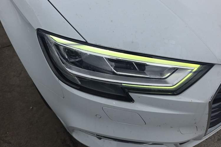 Used Audi A3 2019 Limousine 35 TFSI Fashion Edition China V standard Right Front Headlight