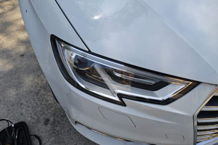 Used Audi A3 2019 Sportback 35 TFSI Ambition China VI Right Front Headlight
