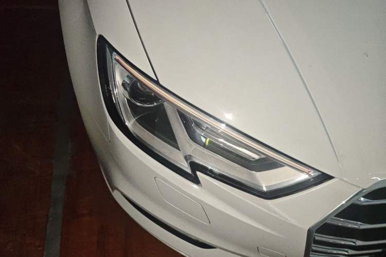 Used Audi A3 2019 Limousine 35 TFSI Ambition China VI Right Front Headlight