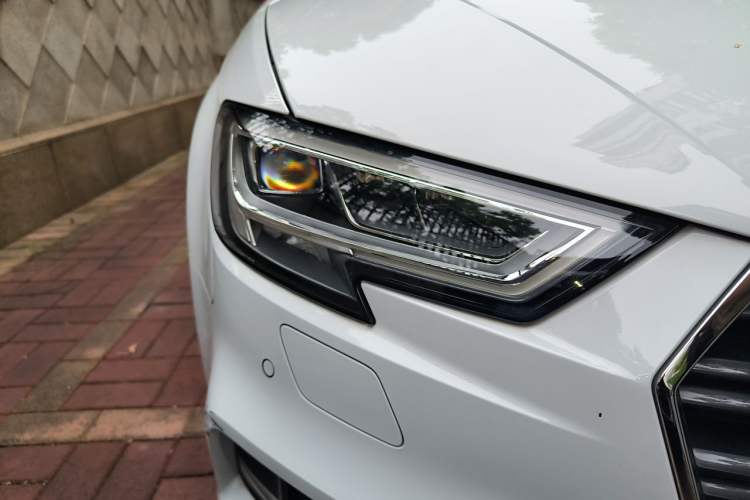 Used Audi A3 2019 Sportback 35 TFSI Sporty Version National V Right Front Headlight