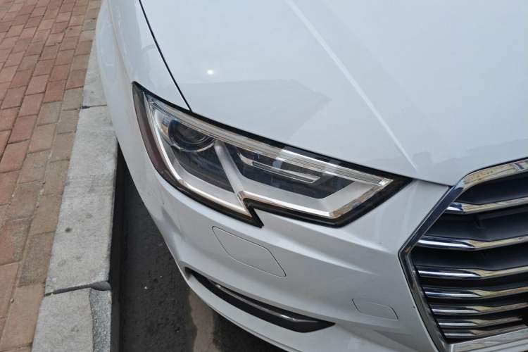 Used Audi A3 2019 Limousine 35 TFSI Ambition China VI Right Front Headlight