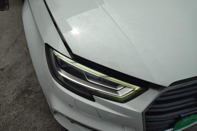 Used Audi A3 2019 Limousine 35 TFSI Fashion Edition China V standard Right Front Headlight