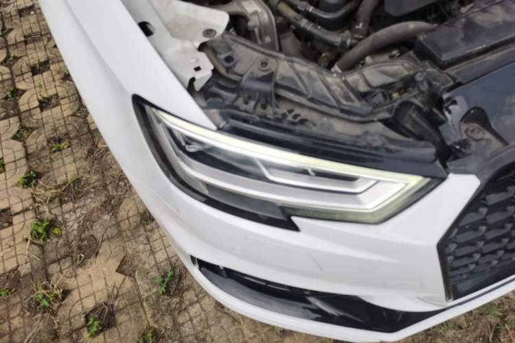 Used Audi A3 2019 Sportback 40 TFSI Sporty Model China VI Right Front Headlight