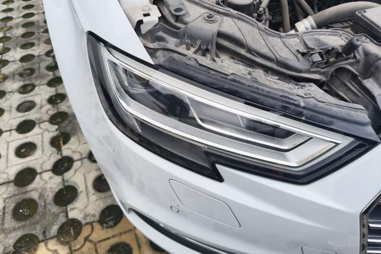 Used Audi A3 2019 Limousine 35 TFSI Style Edition China VI Emission Standard Right Front Headlight
