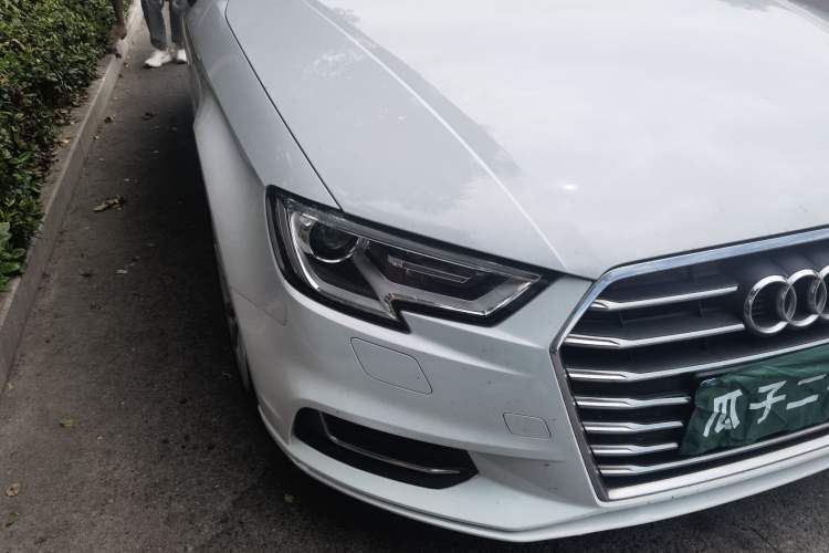Used Audi A3 2019 Limousine 35 TFSI Ambition China V Right Front Headlight