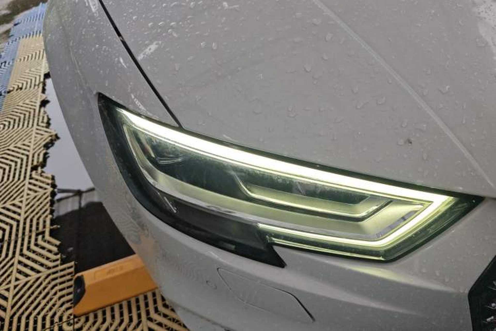 Used Audi A3 2019 Limousine 35 TFSI Fashion Edition China VI Emission Standard Right Front Headlight