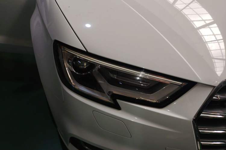 Used Audi A3 2019 Limousine 35 TFSI Ambition China VI Right Front Headlight