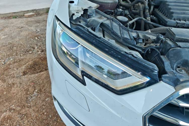 Used Audi A3 2019 Limousine 35 TFSI Ambition China VI Right Front Headlight