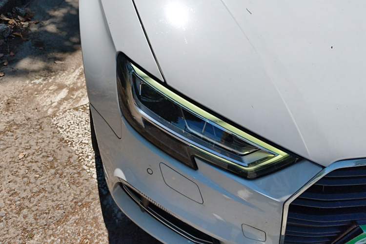 Used Audi A3 2019 Limousine 35 TFSI Fashion Edition China V standard Right Front Headlight