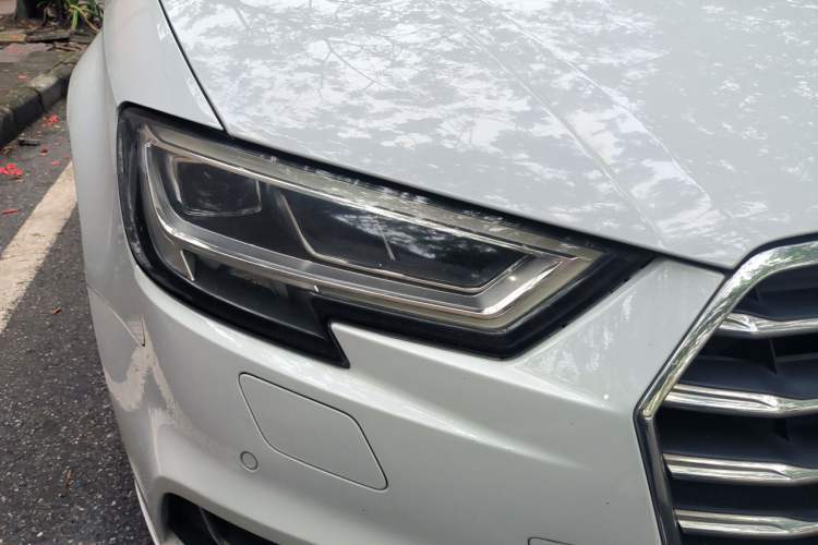 Used Audi A3 2019 Limousine 35 TFSI Style Edition China VI Emission Standard Right Front Headlight