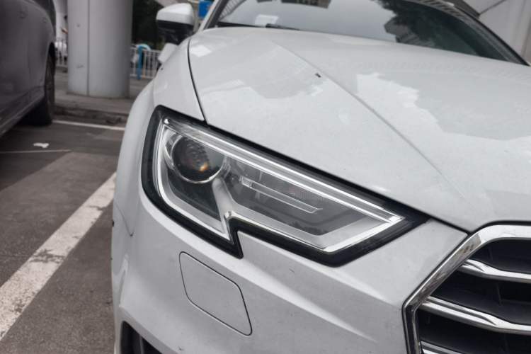 Used Audi A3 2019 Sportback 35 TFSI Ambition China V Right Front Headlight
