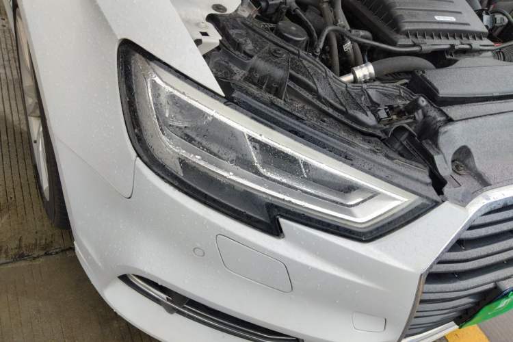 Used Audi A3 2019 Limousine 35 TFSI Fashion Edition China VI Emission Standard Right Front Headlight