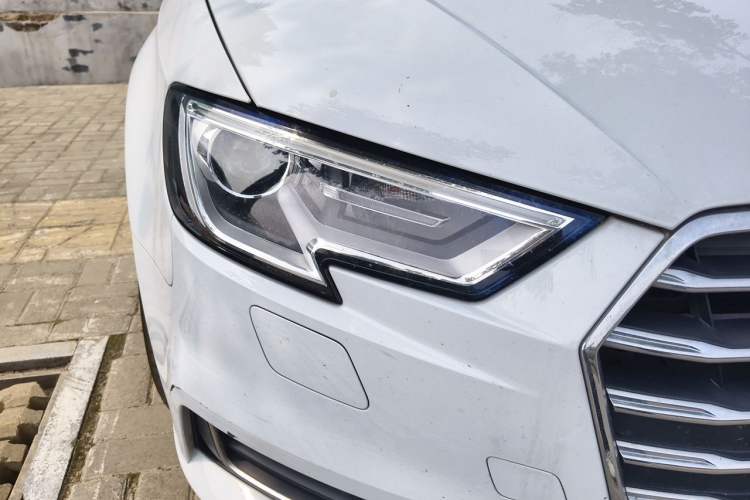 Used Audi A3 2019 Limousine 35 TFSI Ambition China VI Right Front Headlight