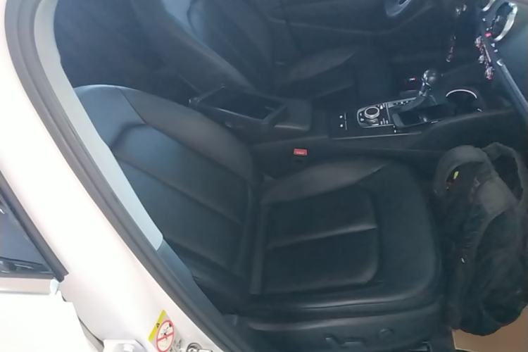 Used Audi A3 2019 Limousine 35 TFSI Style Version China V Emission Standard Right Front Seat