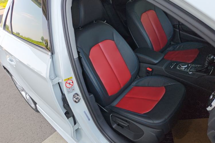 Used Audi A3 2019 Limousine 35 TFSI Fashion Edition China VI Emission Standard Right Front Seat