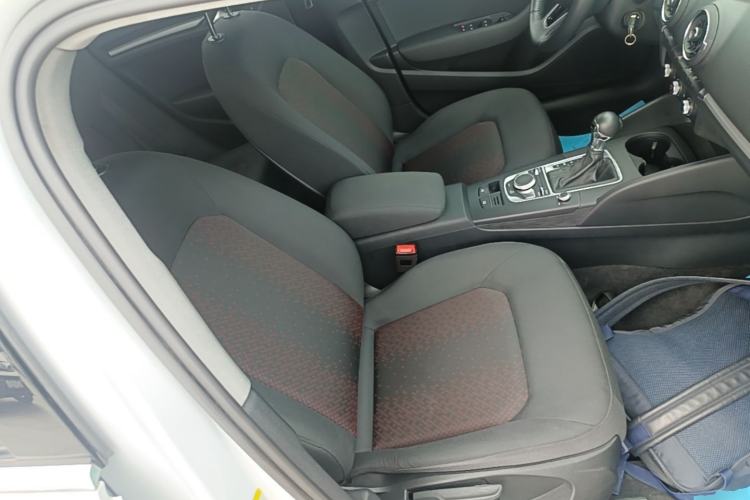 Used Audi A3 2019 Limousine 35 TFSI Ambition China VI Right Front Seat
