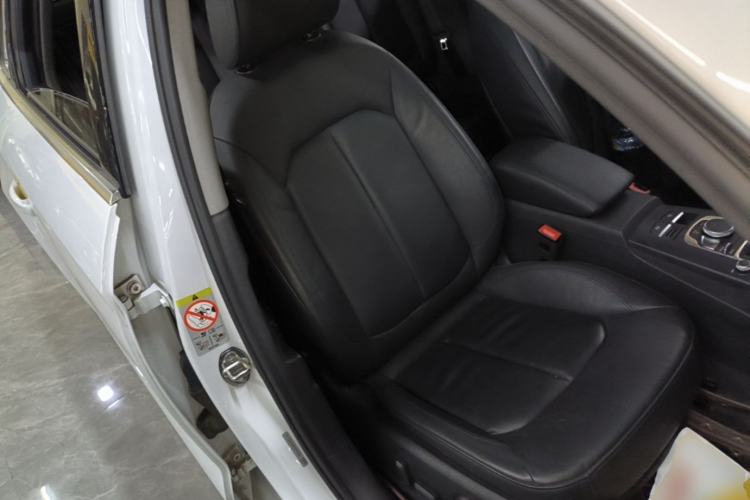 Used Audi A3 2019 Limousine 35 TFSI Style Version China V Emission Standard Right Front Seat