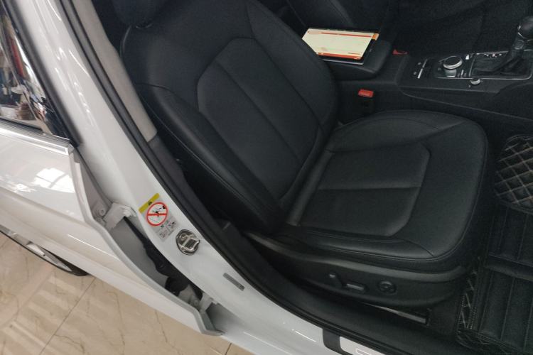 Used Audi A3 2019 Limousine 35 TFSI Style Version China V Emission Standard Right Front Seat