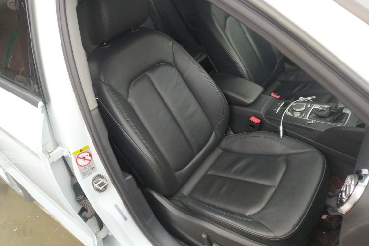Used Audi A3 2019 Limousine 35 TFSI Style Version China V Emission Standard Right Front Seat