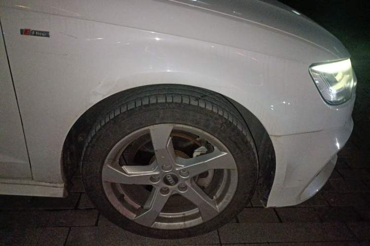 Used Audi A3 2019 Sportback 35 TFSI Fashion Edition China V Right Front Wheel Hub