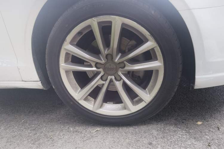 Used Audi A3 2019 Limousine 35 TFSI Ambition China V Right Front Wheel Hub