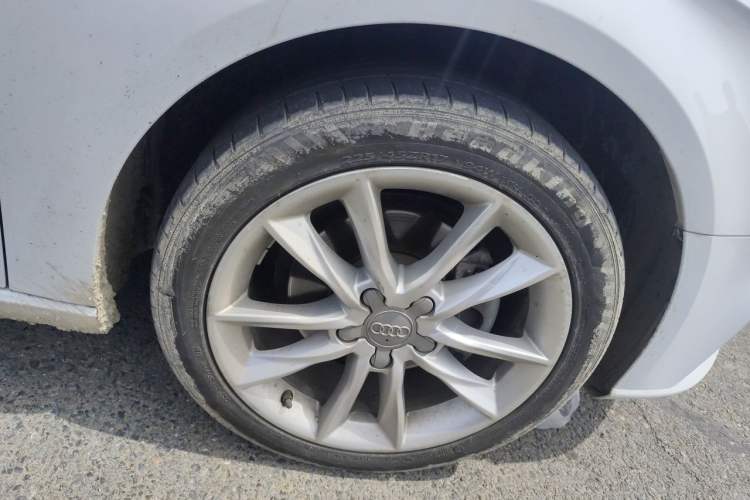 Used Audi A3 2019 Sportback 35 TFSI Ambition China V Right Front Wheel Hub