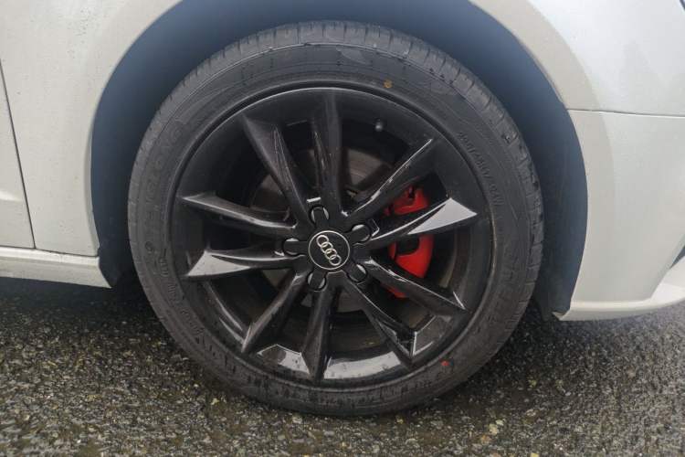 Used Audi A3 2019 Sportback 35 TFSI Ambition China V Right Front Wheel Hub