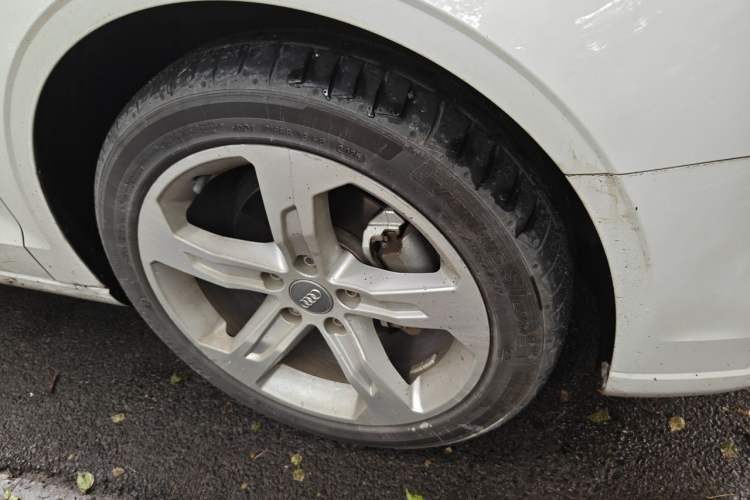 Used Audi A3 2019 Limousine 35 TFSI Ambition China VI Right Front Wheel Hub