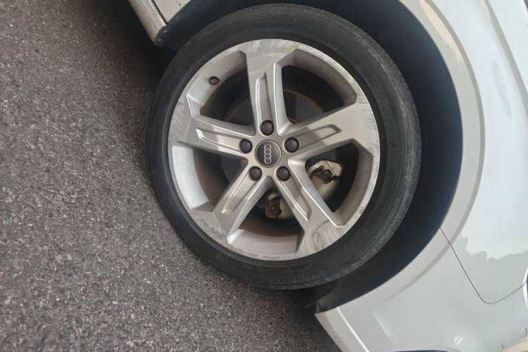 Used Audi A3 2019 Limousine 35 TFSI Ambition China V Right Front Wheel Hub