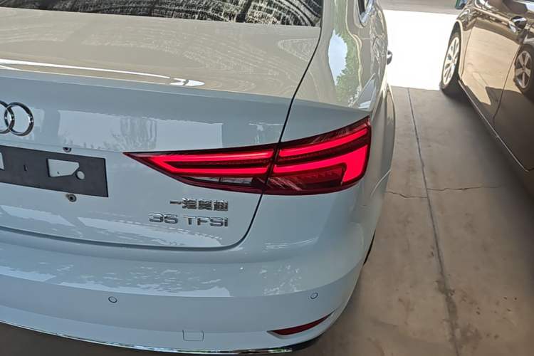Used Audi A3 2019 Limousine 35 TFSI Style Version China V Emission Standard Right Rear Taillight