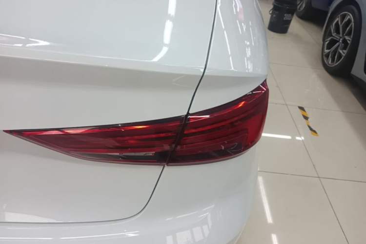 Used Audi A3 2019 Limousine 35 TFSI Ambition China VI Right Rear Taillight