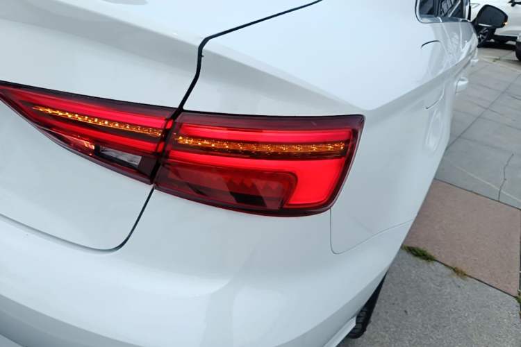 Used Audi A3 2019 Limousine 35 TFSI Ambition China VI Right Rear Taillight