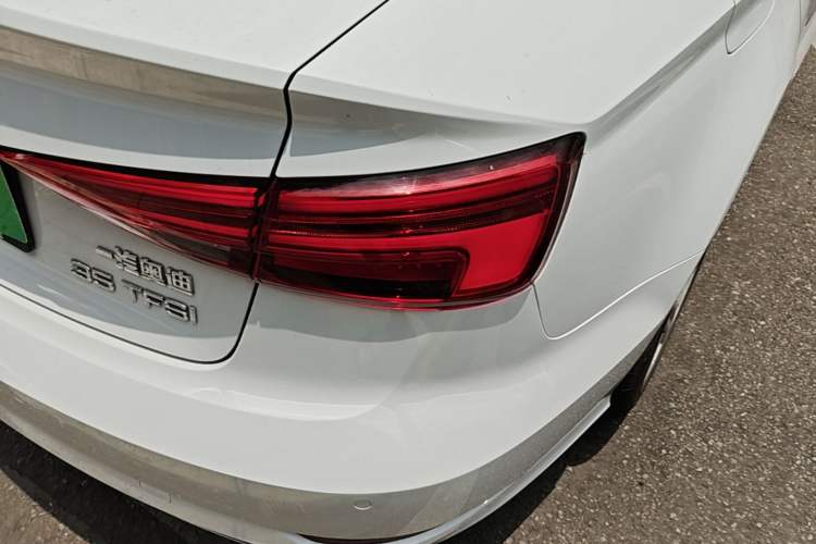 Used Audi A3 2019 Limousine 35 TFSI Ambition China VI Right Rear Taillight