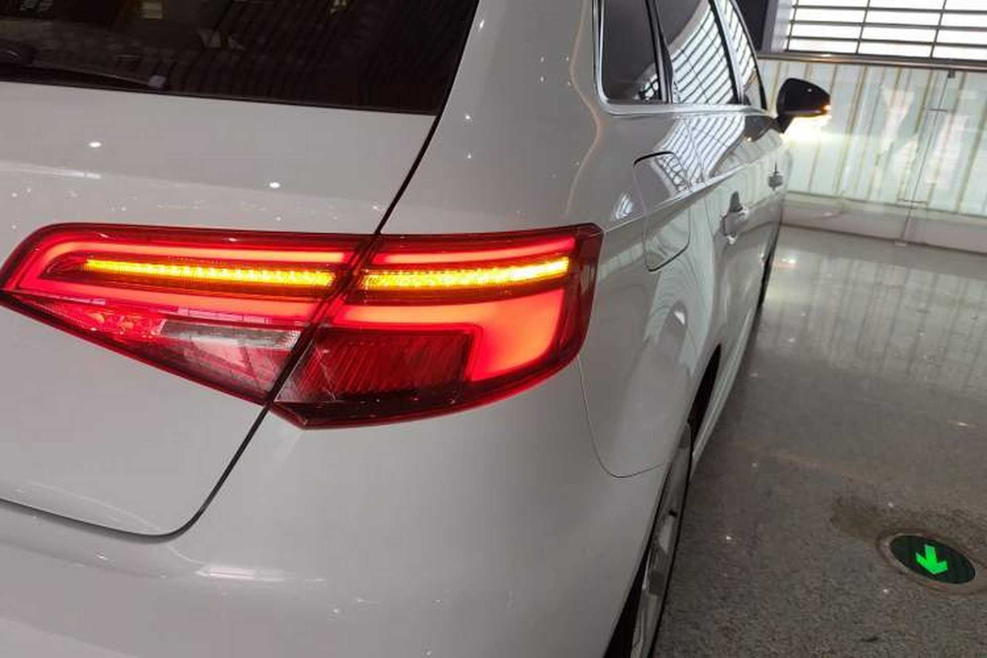 Used Audi A3 2019 Sportback 35 TFSI Fashion Edition China VI Emission Standard Right Rear Taillight
