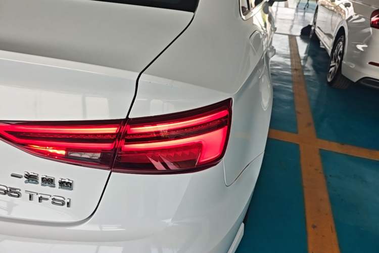 Used Audi A3 2019 Limousine 35 TFSI Fashion Edition China V standard Right Rear Taillight